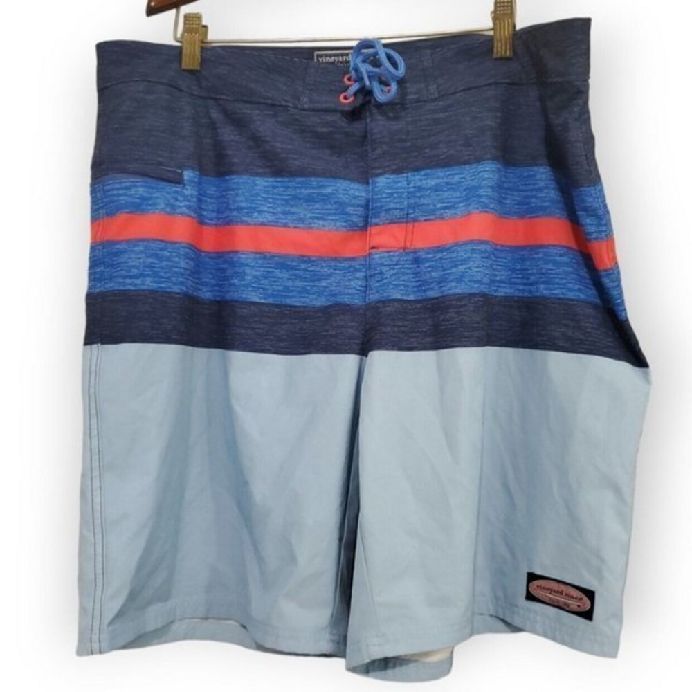 Men's Vinyard Vines Performance Board Shorts 36x9 Blue 90% Polyester 10% Spandex